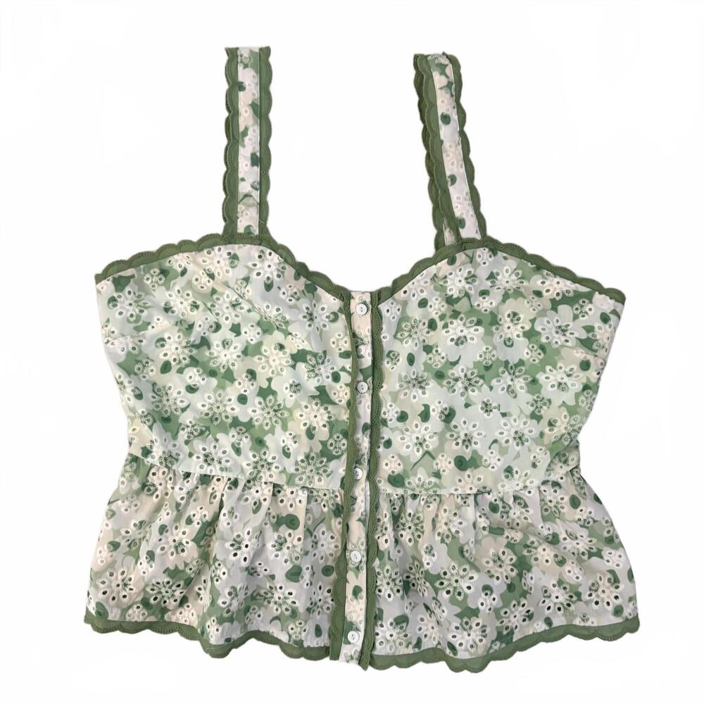 Sugarlips | NWT Green White Cropped Embroidered Scalloped Tank Top Size L